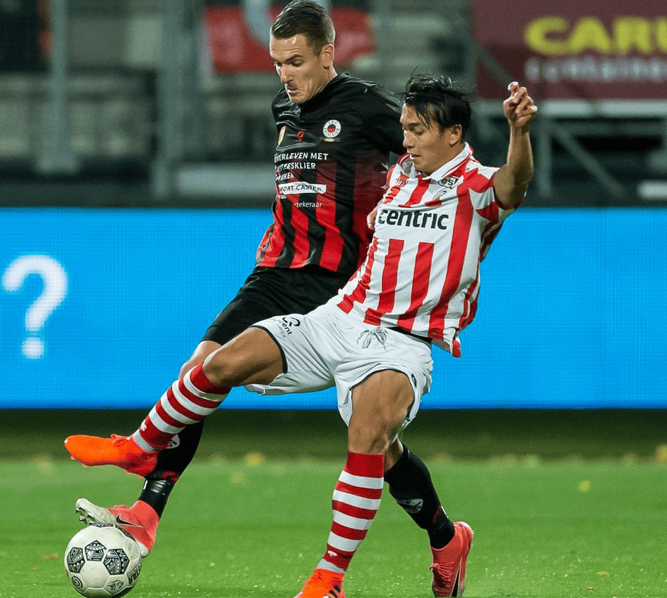 荷甲赛程吃紧，阿斯顿维拉加时末段豪取连胜，态度坚定，阵容厚度经受考验的简单介绍爱游戏百家乐