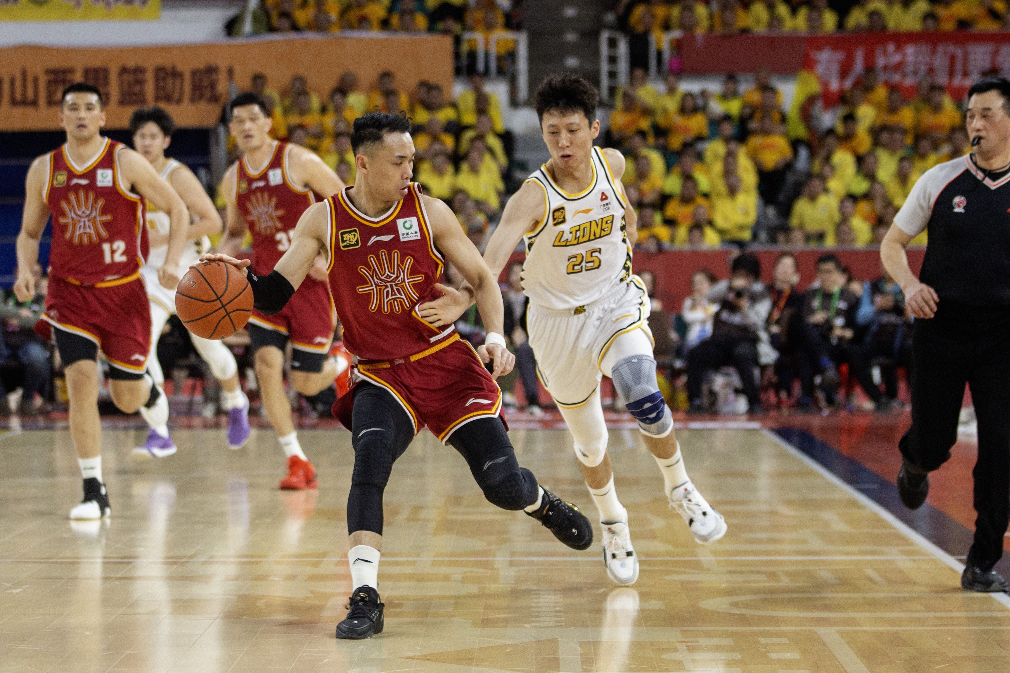 清晨广厦男篮调整名单以备NBA季后赛，调整名单环节打磨，震撼外界，赛季目标并未改变的简单介绍爱游戏体育