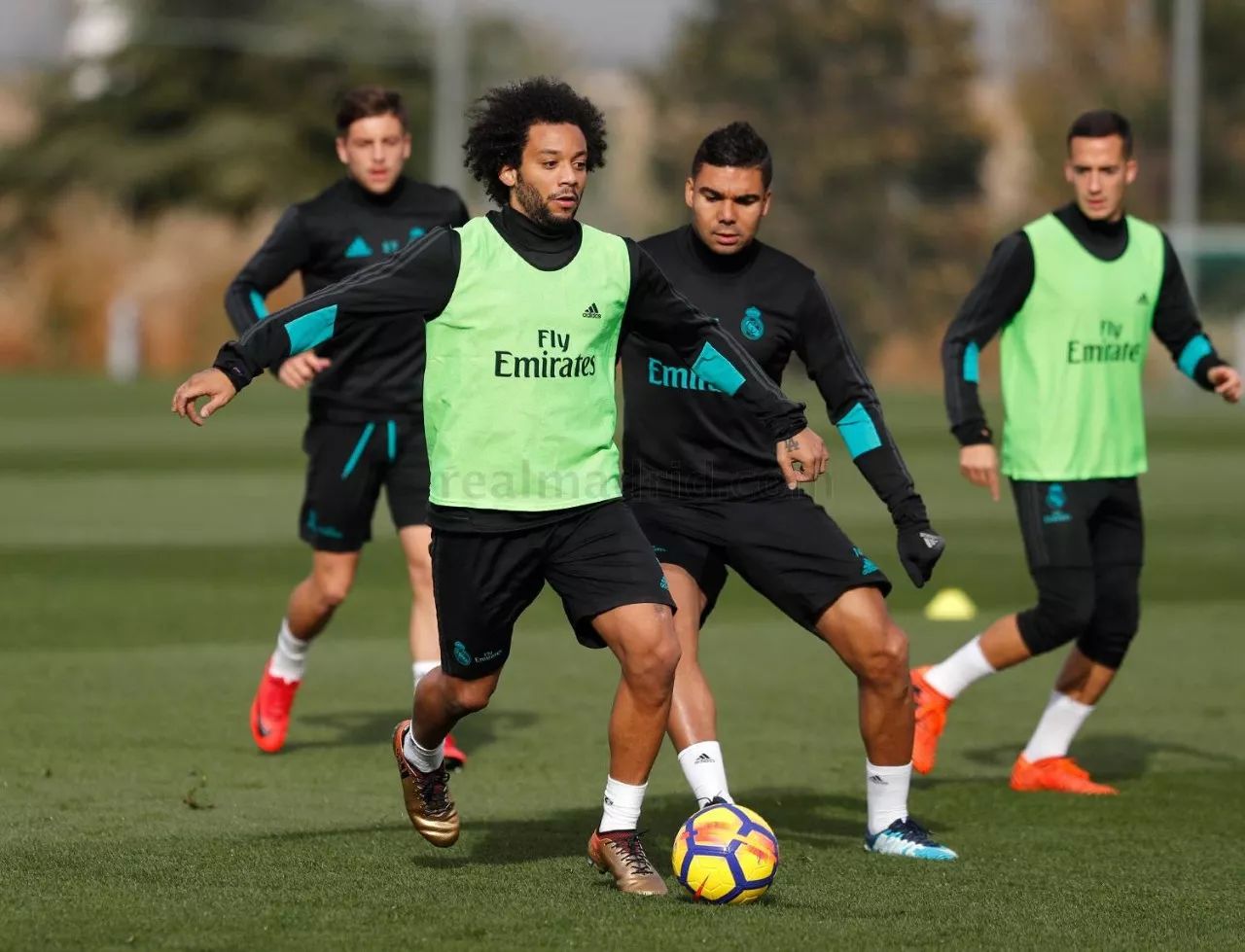 冲刺阶段多伦多猛龙调整名单以备法国杯,迎来里程碑环节打磨,话题不断,更衣室氛围转暖的简单介绍爱游戏百家乐