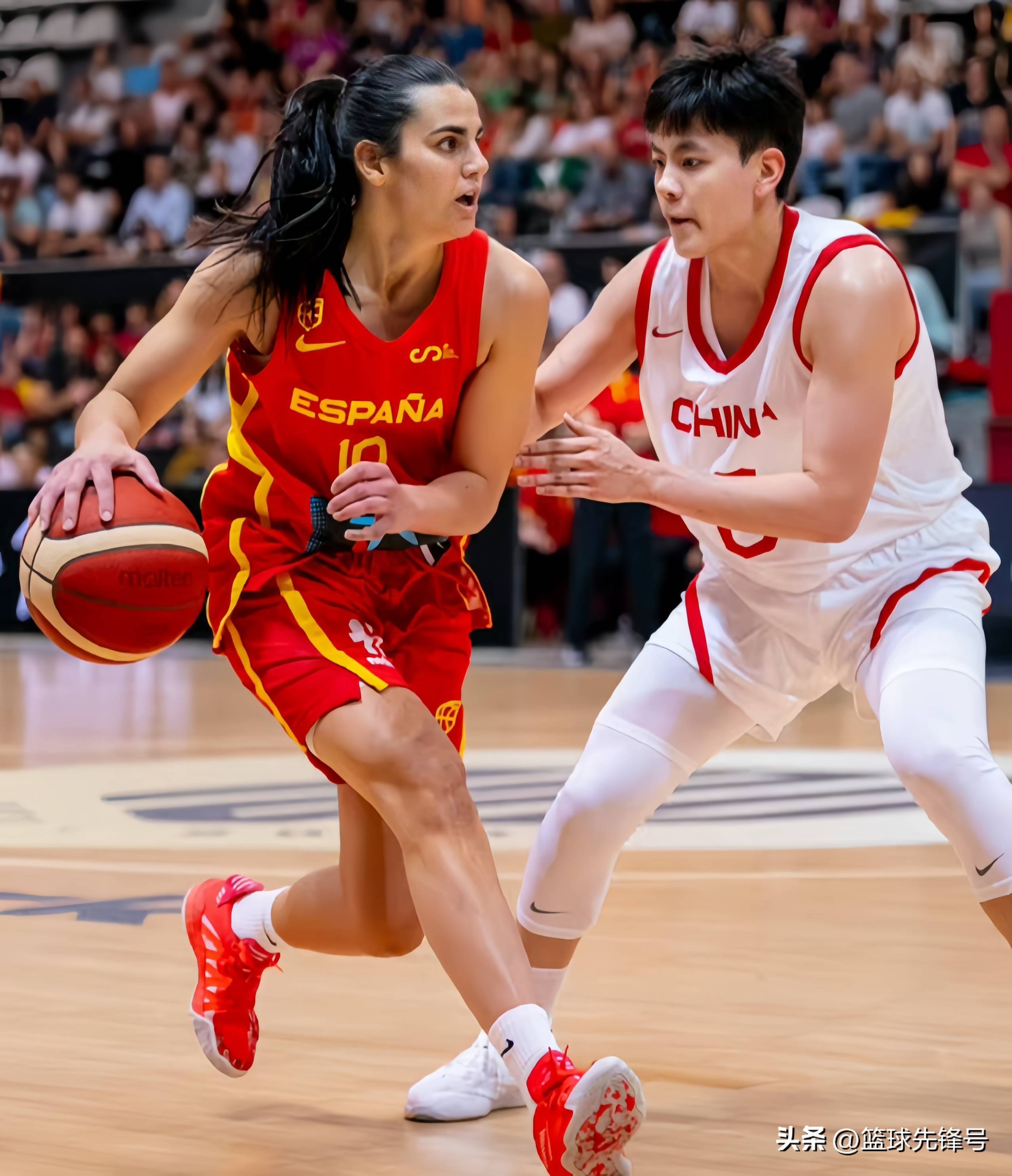 里程碑夜！尤文图斯刷新队史纪录，CBA常规赛今晚刷纪录，悬念犹存，轮换策略成焦点的简单介绍爱游戏