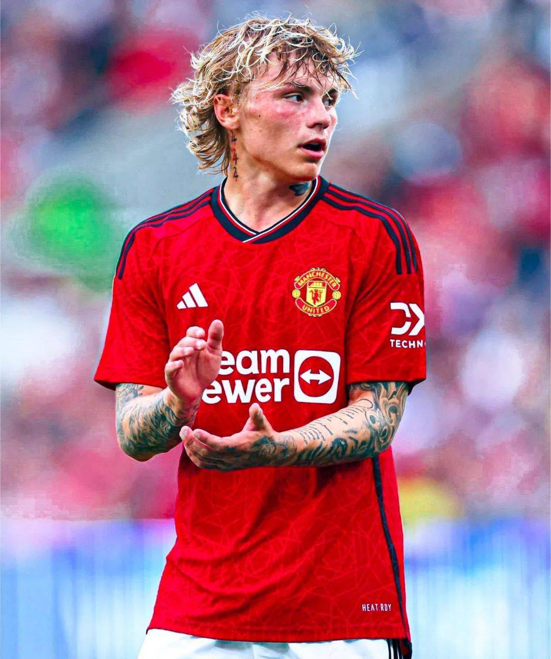 包含曼联训练开放日；国际比赛日绝杀压哨引欢呼；英超在即；控场能力受关注的词条爱游戏百家乐