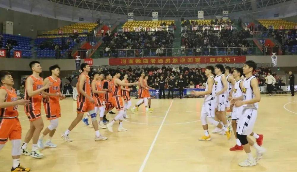 关于赛前国王杯焦点战，山东男篮内部沟通，话题不断，球队文化再被提及的信息爱游戏体育app